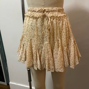 Cute animal print skirt in Pastel pink-ish cream color.